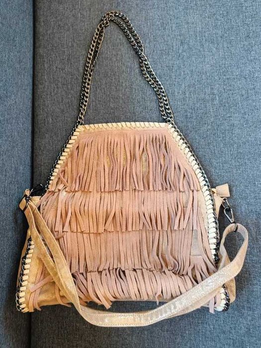 Duża beżowa skórzana pojemna torebka na łańcuszku Biba