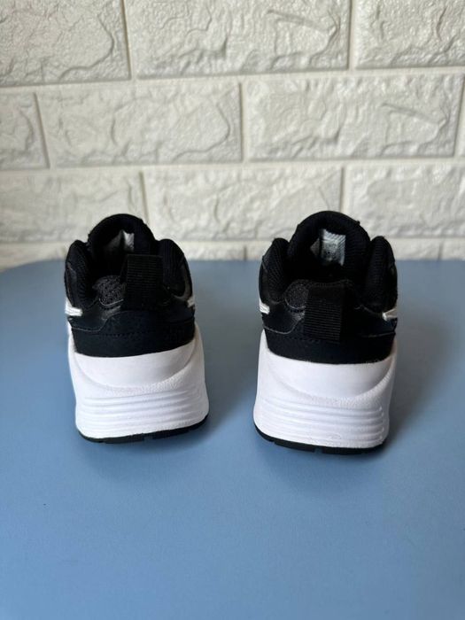 Кросовки Nike 27p мокасини черевики ботинки хайтопи чоботи сапоги кросовки ecco adidas