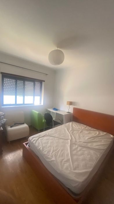 Quarto para alugar em braganca