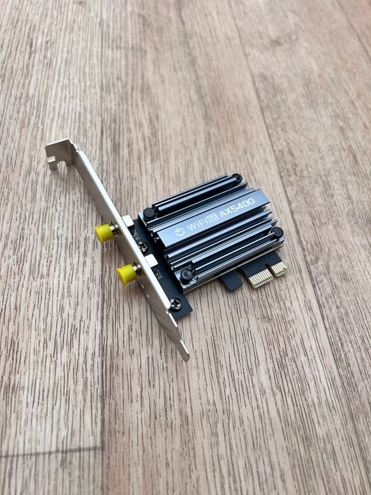 Wi-Fi 6E адаптер + Bluetooth 5.3.