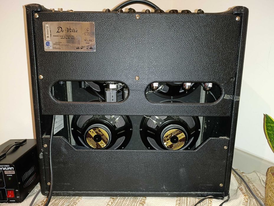 Fender Hot Rod DeVille 410, 60-watt all-tube combo.