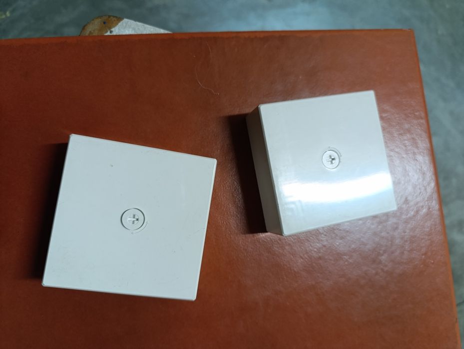 Efapel Surface-Mount Wall Buttons.64738364939905125