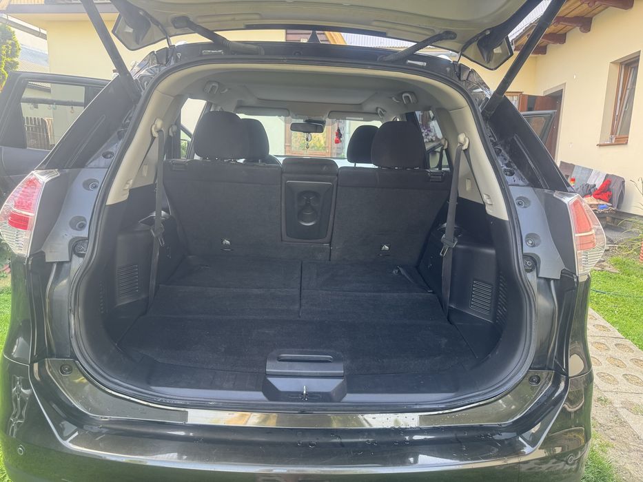 Nissan X-trail 7 osobowy  4x4