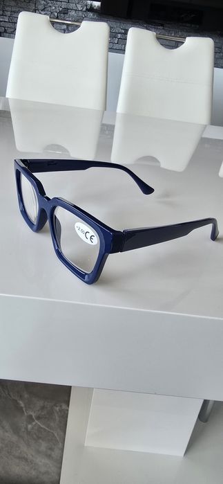 Okulary plus 2.5 granatowe unisex