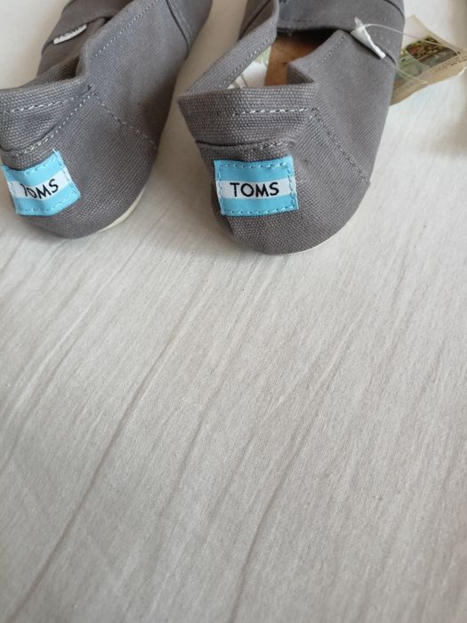 Toms nowe 41   .