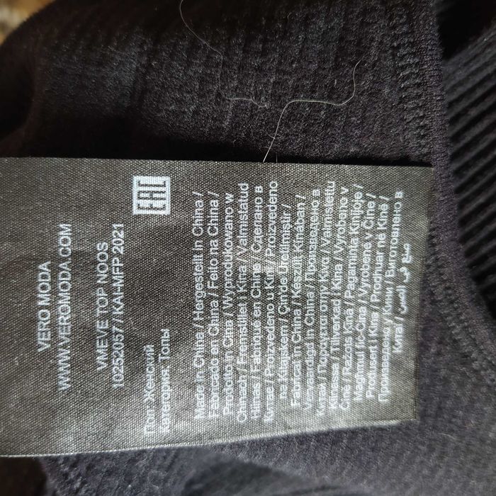 Czarny top Vero moda Crop top S