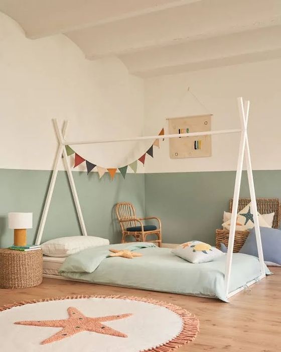Cama Montessori com colochao