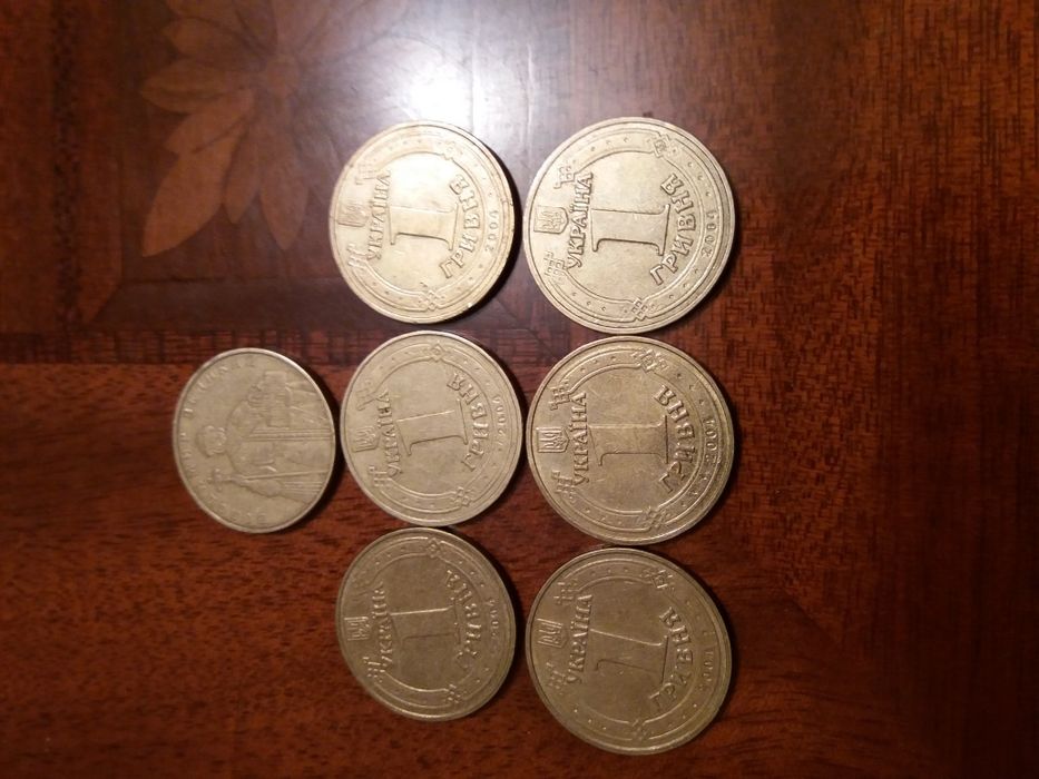 Продам 10грн 2022г ТРО. и 2024ггфото1грн. Украины 1996г, 2004г, юбилей