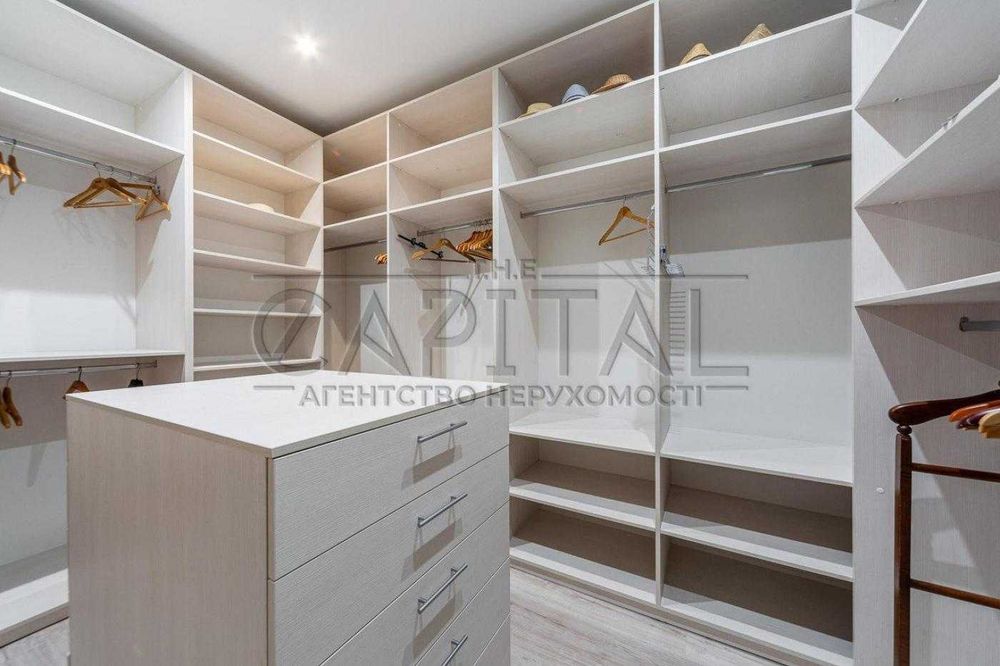 Оренда / Будинок/  Автономний / 232 м2 / Польова, Березівка /КМ Berezivka Village Club / Вілидж Клаб