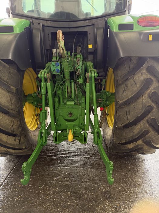 John deere 6125R
