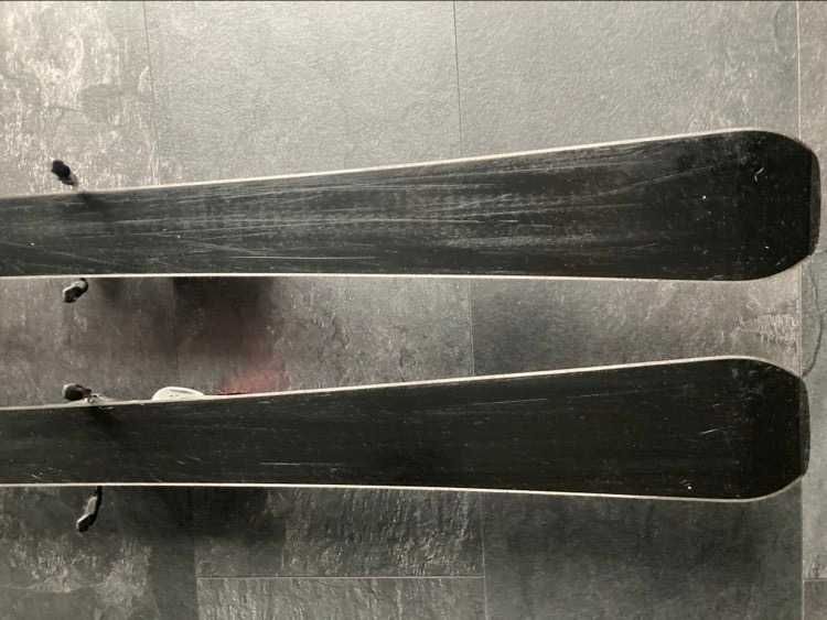 Narty Blizzard Shark 160 twin cut radius 9/13