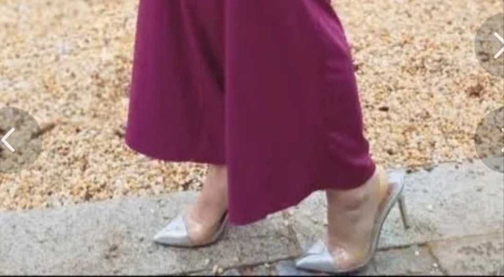 Sapatos Salto alto