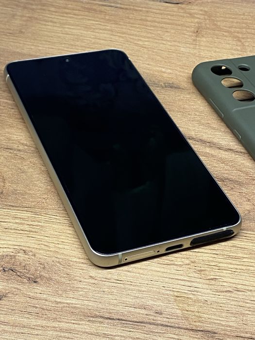 Samsung Galaxy S21 FE 5G • 8/256 GB • Идеальное состояние