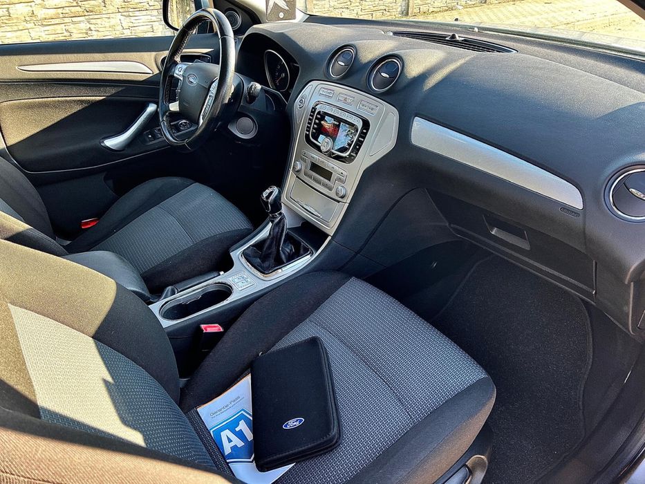 Ford Mondeo 2.0 Benzyna Zadbany; Sony; 2xParctronic