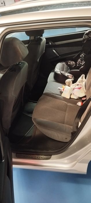 Peugeot 407sw 1.6Hdi