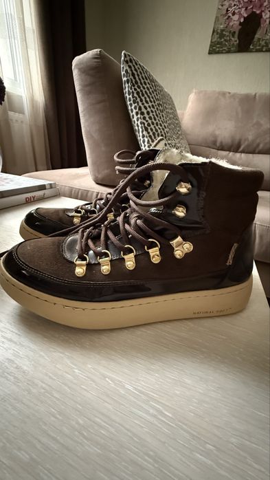 Ботинки на шерсти