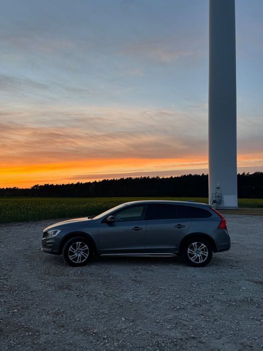 Volvo V60 Cross Country