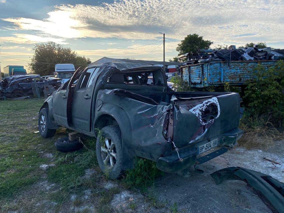 Nissan Navara D40 / Ниссан Навара Д40 - разборка (запчасти)