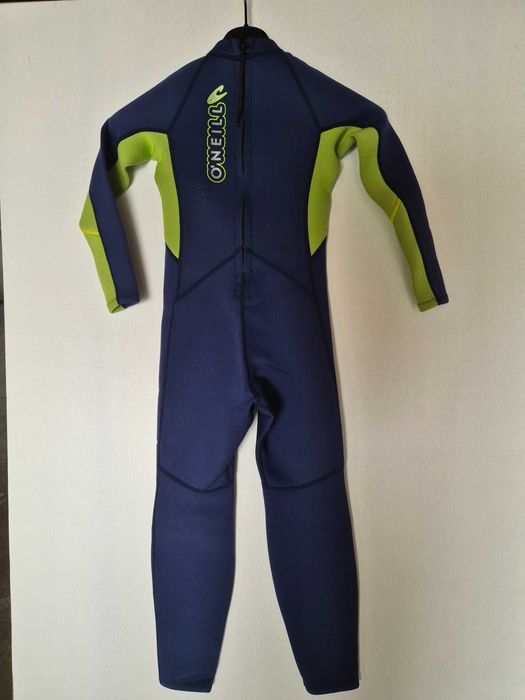 fato de surf O'Neil Junior