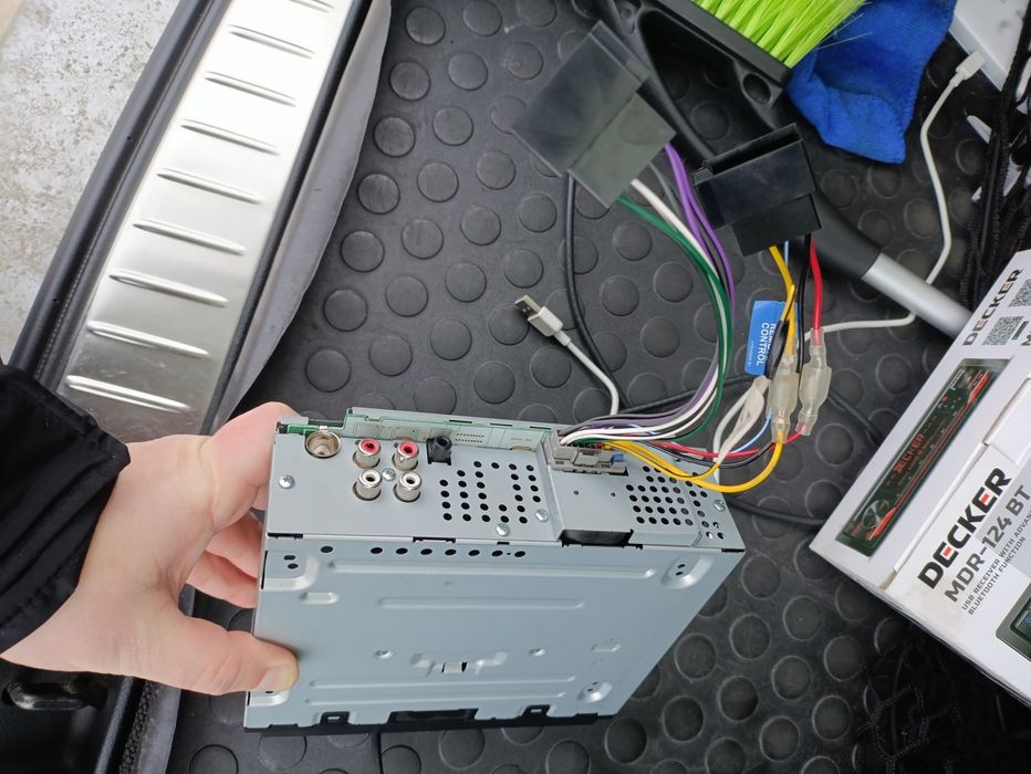 Магнитола в авто