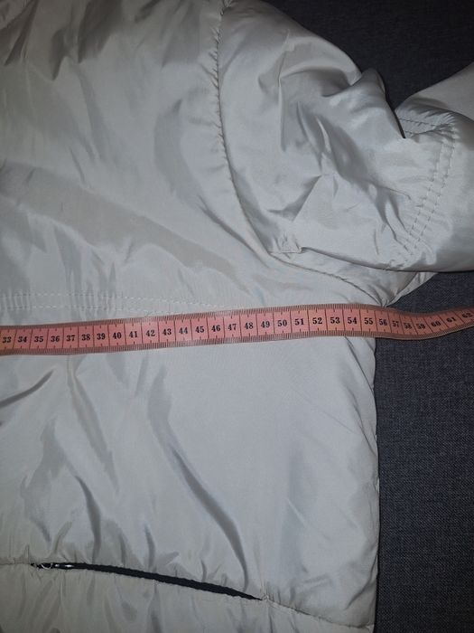 Продам куртку жіночу