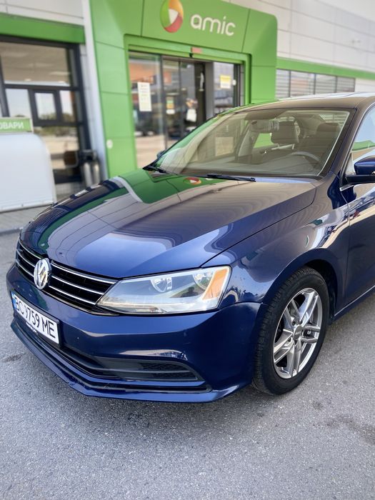 Volkswagen Jetta 1.8 турбо бензин