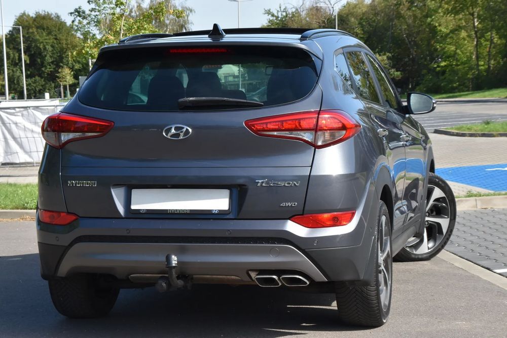 Hyundai Tucson GT-Line/4x4/Aut/Panor/Alu19/Skó/El.Kla/Xen+Led/Navi/Kame/Full!!!