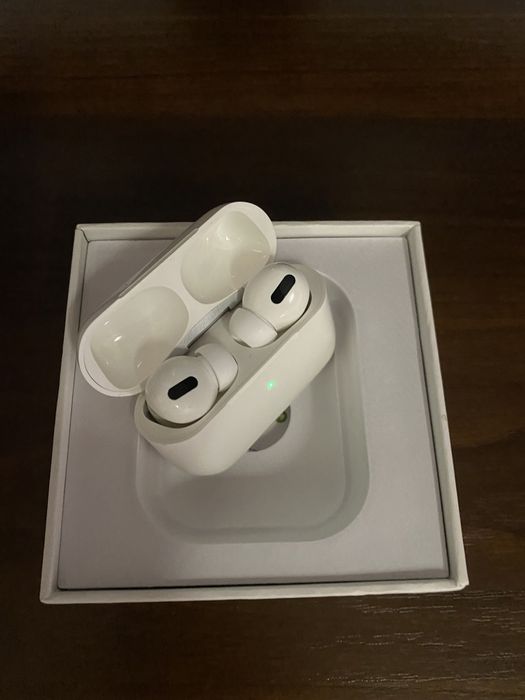 Наушники безпроводные APPLE AIRPODS 2