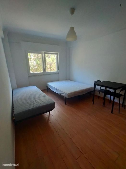 Quarto - localizado em Sintra Lisbon