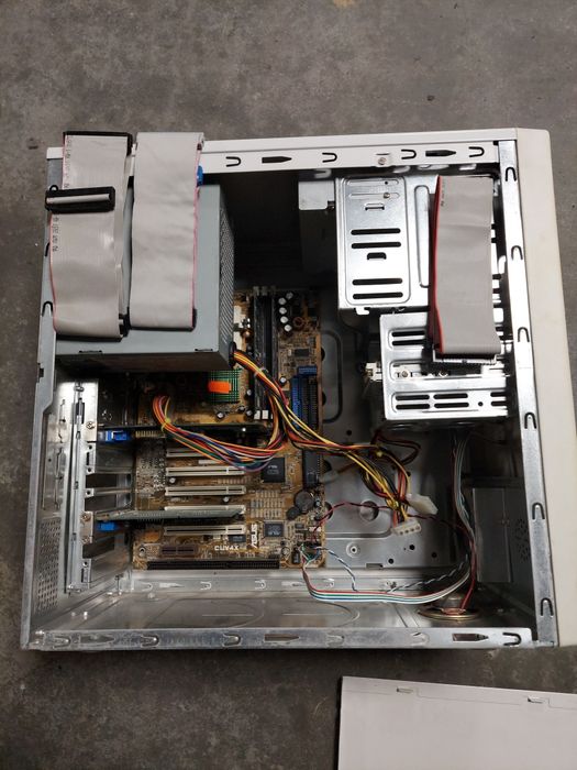 Retro pc asus cuv4x