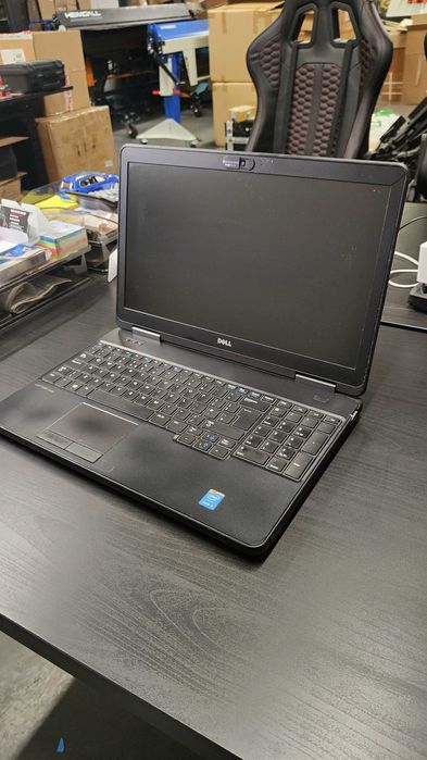 Dell Latitude E5540 – Intel Core i5, 15,6", SSD 256 / 8GB RAM