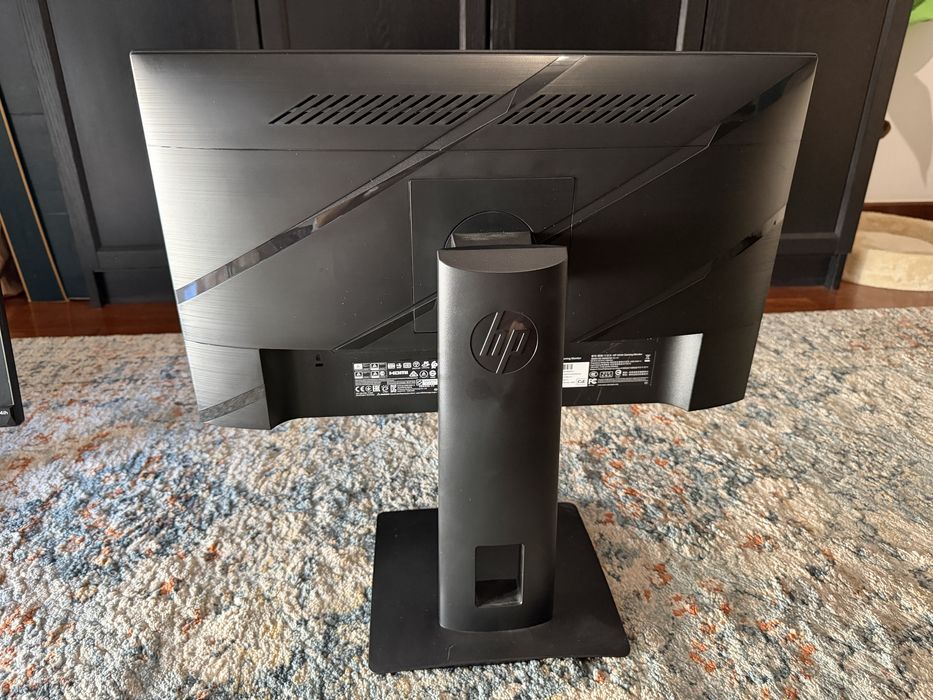 Monitor Gaming HP X24ih 24" IPS | 144Hz - 1ms | Ajustável em Altura