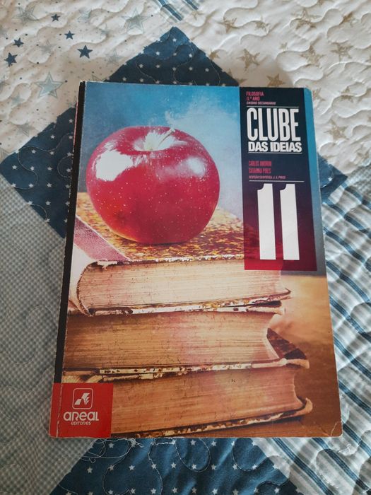 Manual Escolar de Filosofia 11° Ano - Clube das Ideias