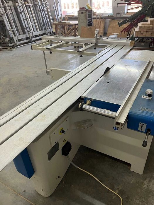 Верстат форматно-розкрійний