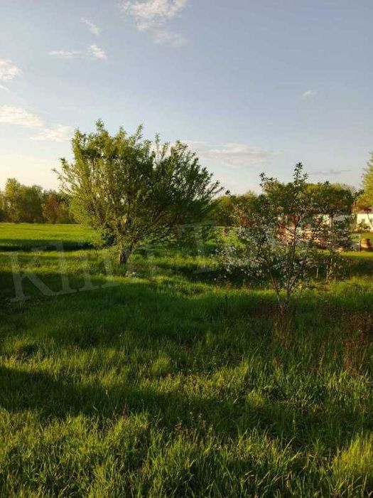 Продається ділянка у с. Дем’янці