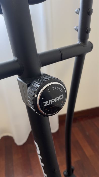 Bicicleta Elíptica Zipro Shox