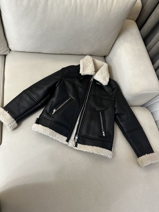 Куртка Bershka xs