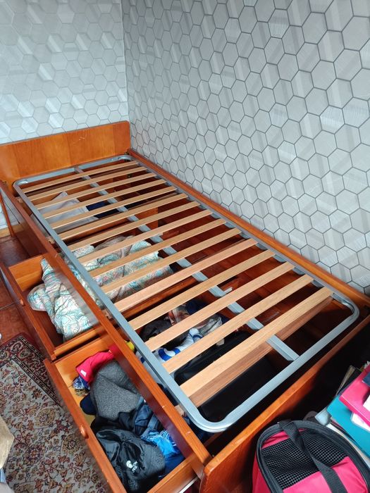 Cama individual + colchão