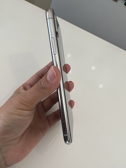 IPhone X negociável sem cargador