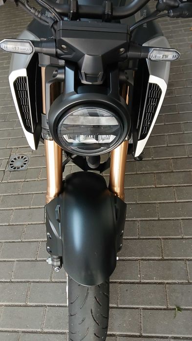 Honda CB 125 como nova