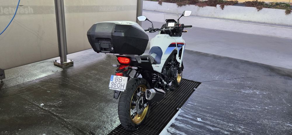 Honda transalp xl 750