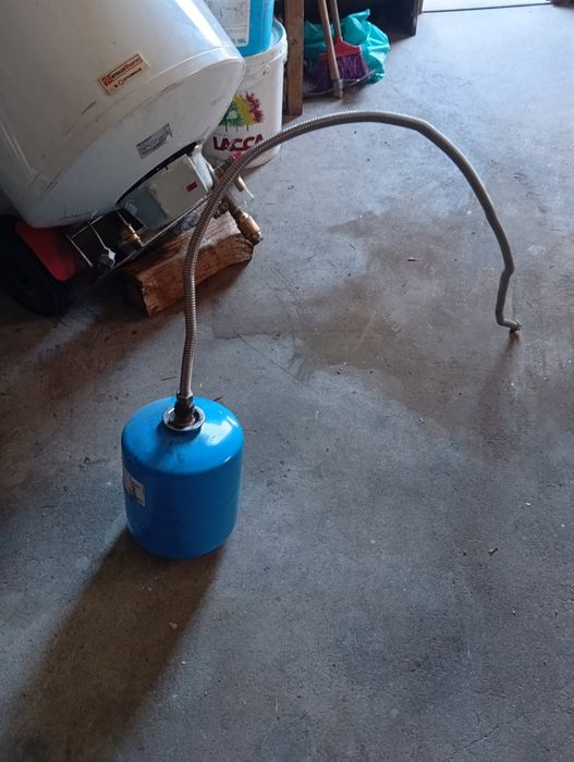 Vendo termo acumulador de 80L em muito bom estado