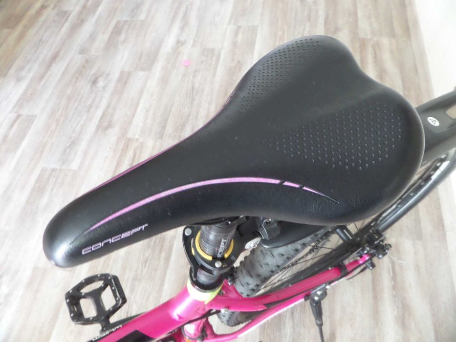 Велосипед гірський жіночий Focus