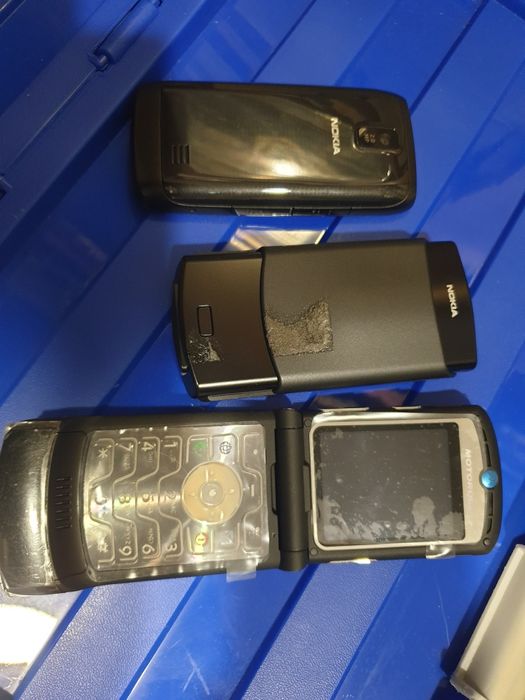 Motorola V3 Black Nokia N70 Nokia 308