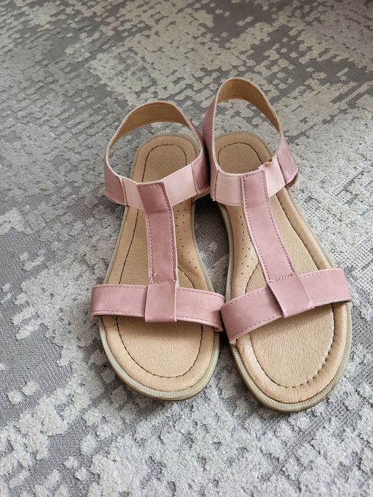 Sandały r. 34 Nelli Blu