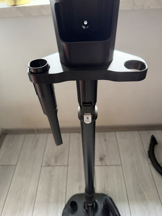 Stacja dokująca do odkurzacza Tefal x-force Flex 15.60 + szczotki mop itd