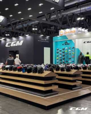 Kask JET CGM Italia PIX IT na skuter Vespa,Piaggio,Honda,Kymco,Yamaha