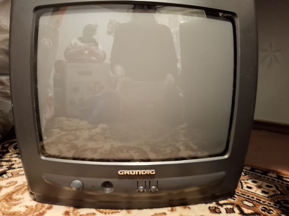 Продам телевізор 37см. кінескопний