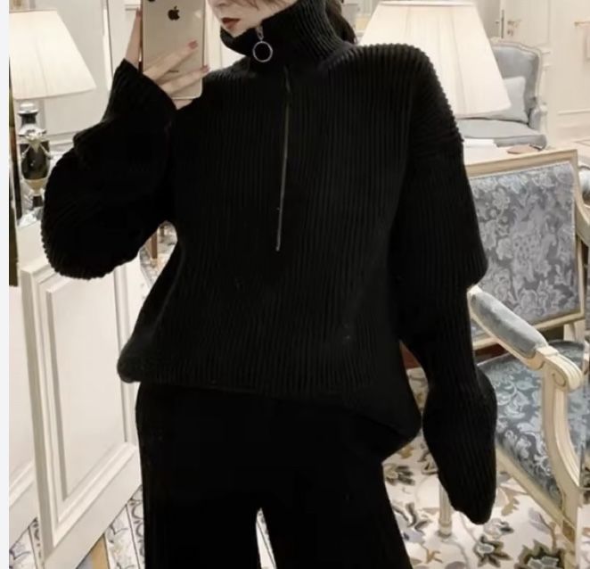 Костюм теплий в рубчик чорний стиль та комфорт