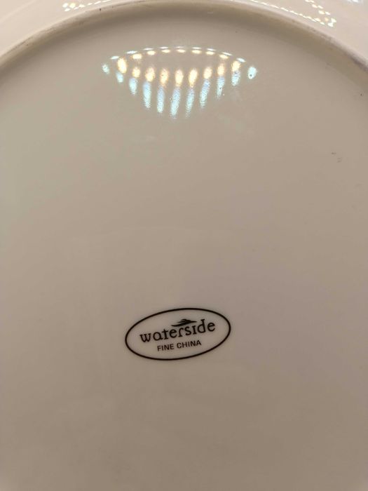 Duży talerz dekoracyjny kwiatowy nr 1 Waterside